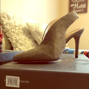 Sling back heel